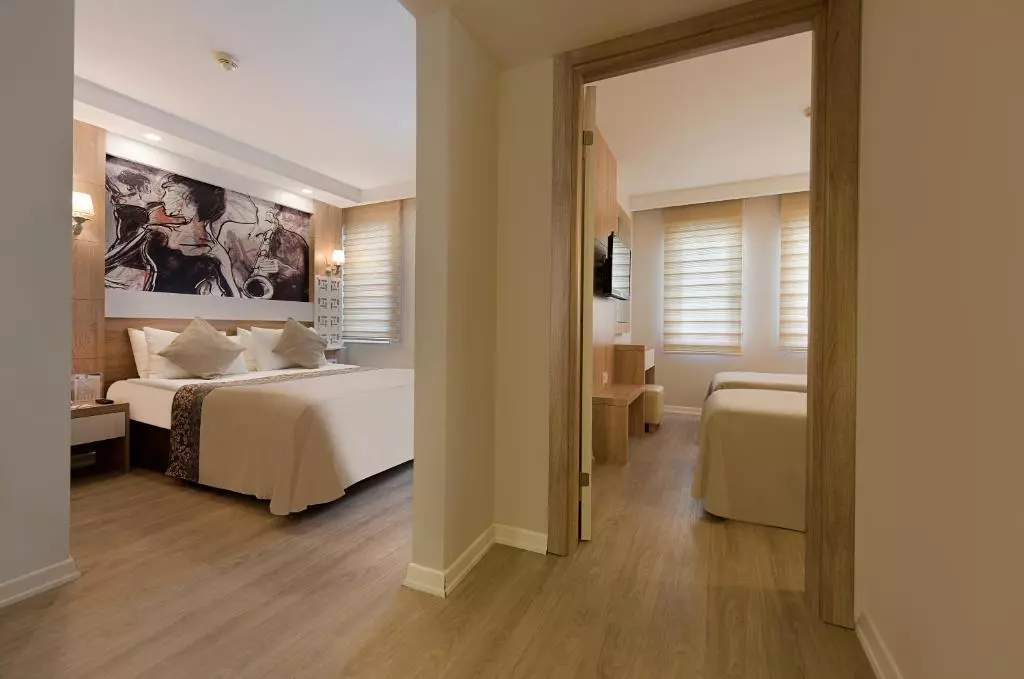 هتل سی لایف فمیلی ریزورت لارا آنتالیا